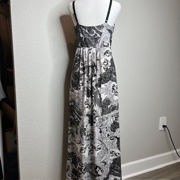 Soma Sleeveless V-Neck Maxi Empire Dress Heirloom Paisley Black Size Small - Picture 6 of 11